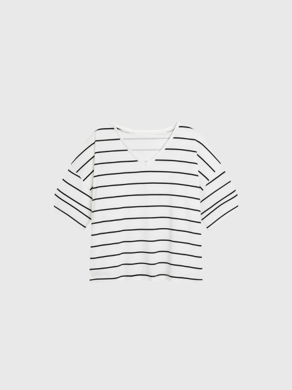 Remera pupera escote en v