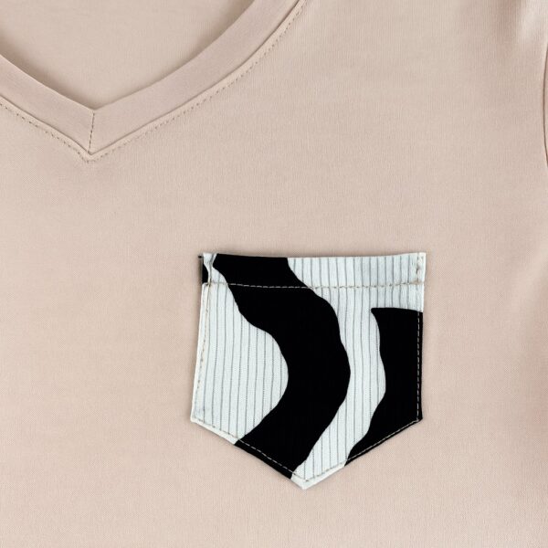 Remera Modal Valentina Con Bolsillo Grande Colores Varios