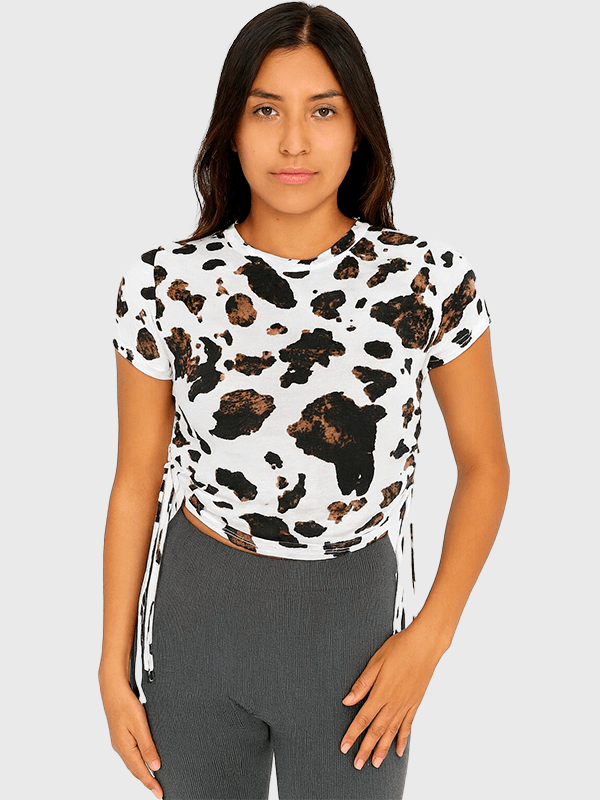 Remera Corta Con Frunce Estampado/Bordado Vaca