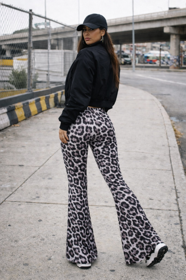 Pantalón Palazo Prints Semi Oxford Leopardo