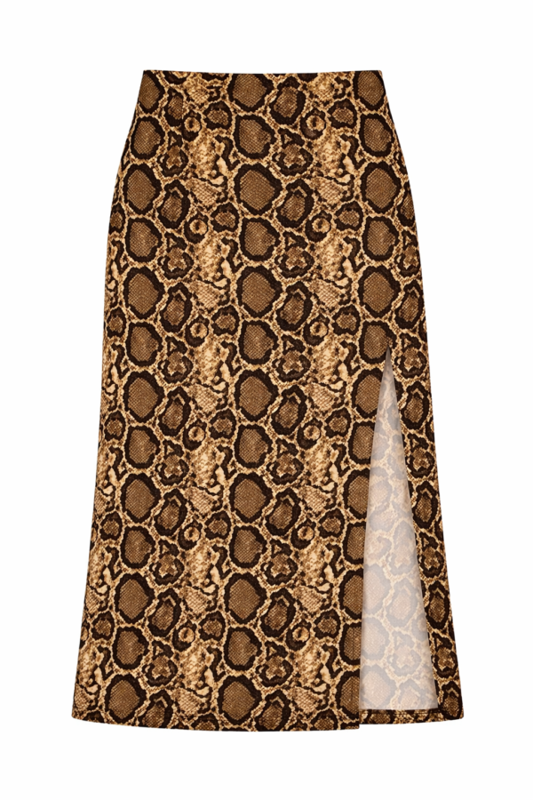 ChatGPT Image 3 mar 2026, 10_14_19 Pollera Con Tajo 0 Animal Print Sexy Vivora