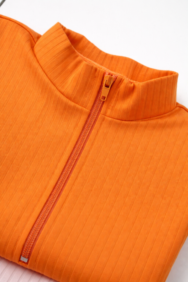 ChatGPT Image 3 mar 2026, 12_56_35 Remeria Medio Cuello Morley