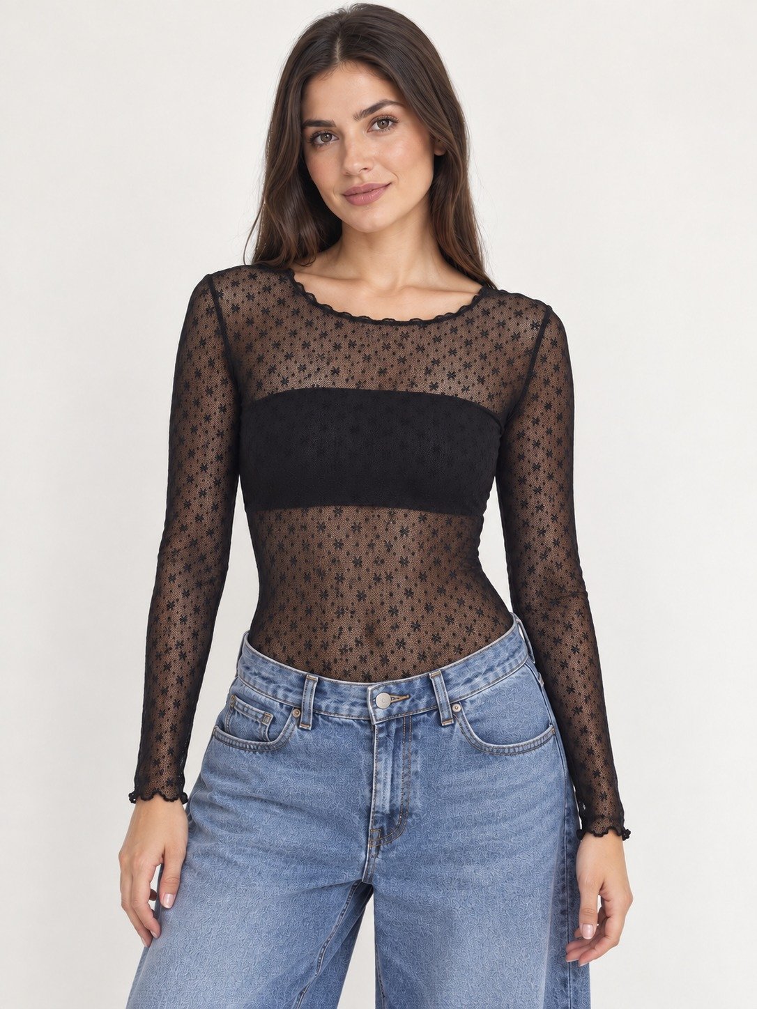 WhatsApp Image 2026-09-16 at 10.14.45 AM Body Encaje Cuello Redondo